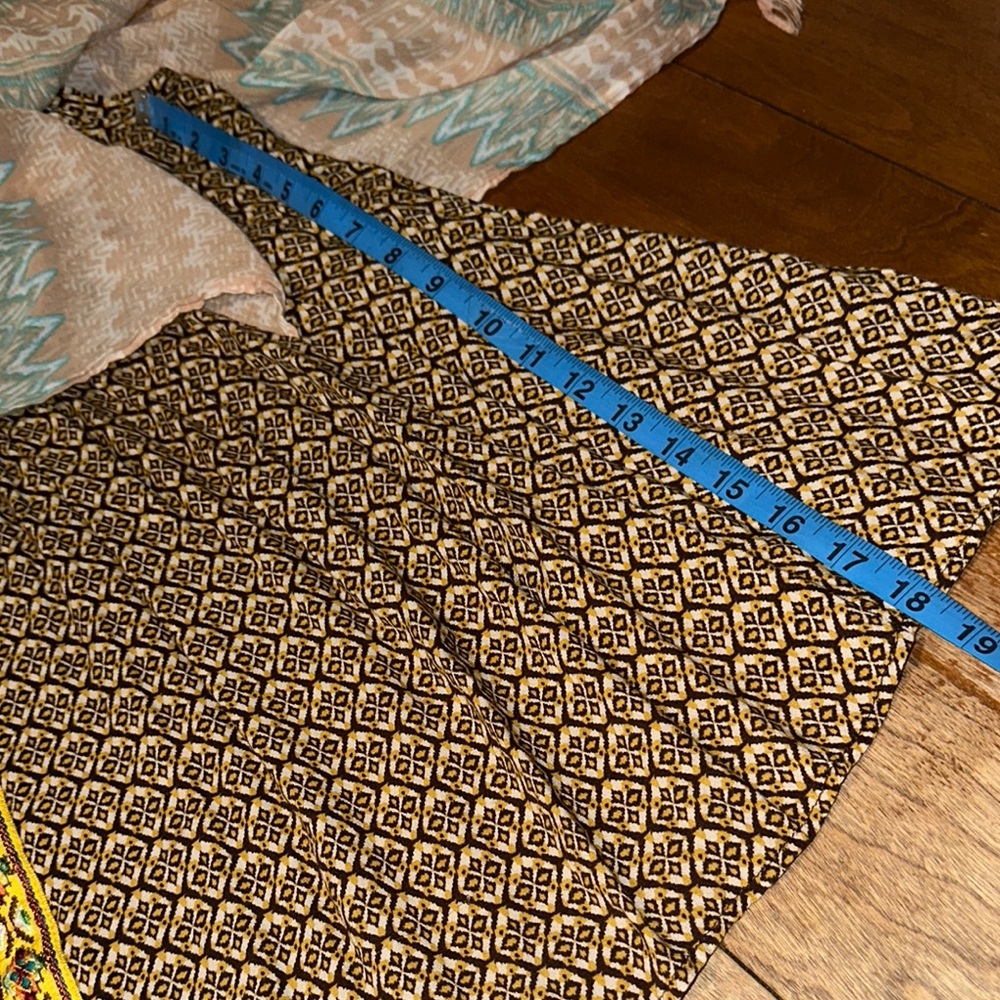 Ivy Jane Geometric Patterned Tunic With Yellow An… - image 6